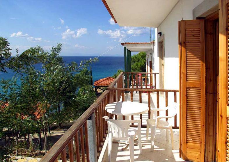 Studios Thanasis リメナリア 部屋 写真